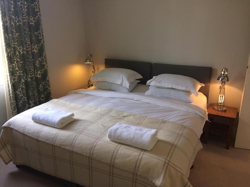 Апартаменты Notting Hill Charm -Sleeps 5 - Urban Retreat Лондон Экстерьер фото