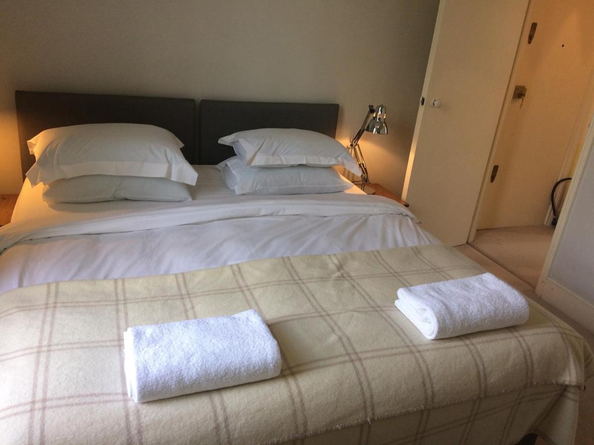 Апартаменты Notting Hill Charm -Sleeps 5 - Urban Retreat Лондон Экстерьер фото