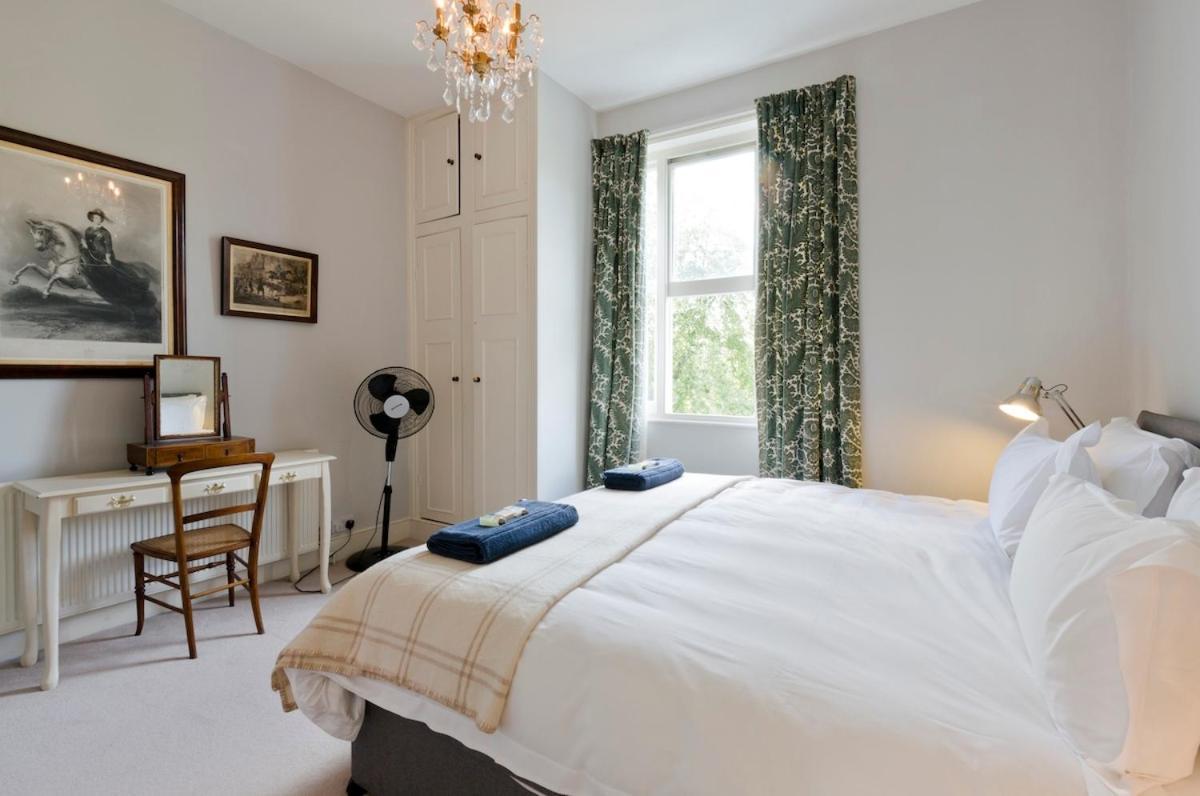 Апартаменты Notting Hill Charm -Sleeps 5 - Urban Retreat Лондон Экстерьер фото