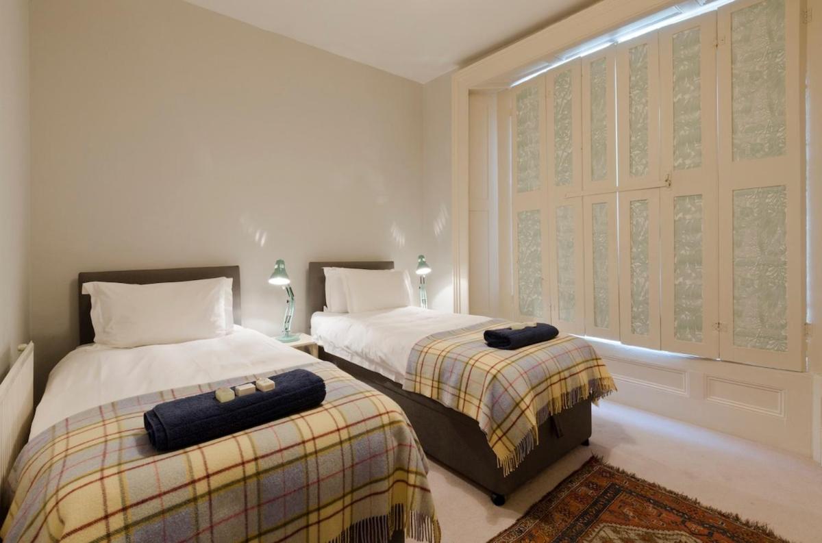 Апартаменты Notting Hill Charm -Sleeps 5 - Urban Retreat Лондон Экстерьер фото