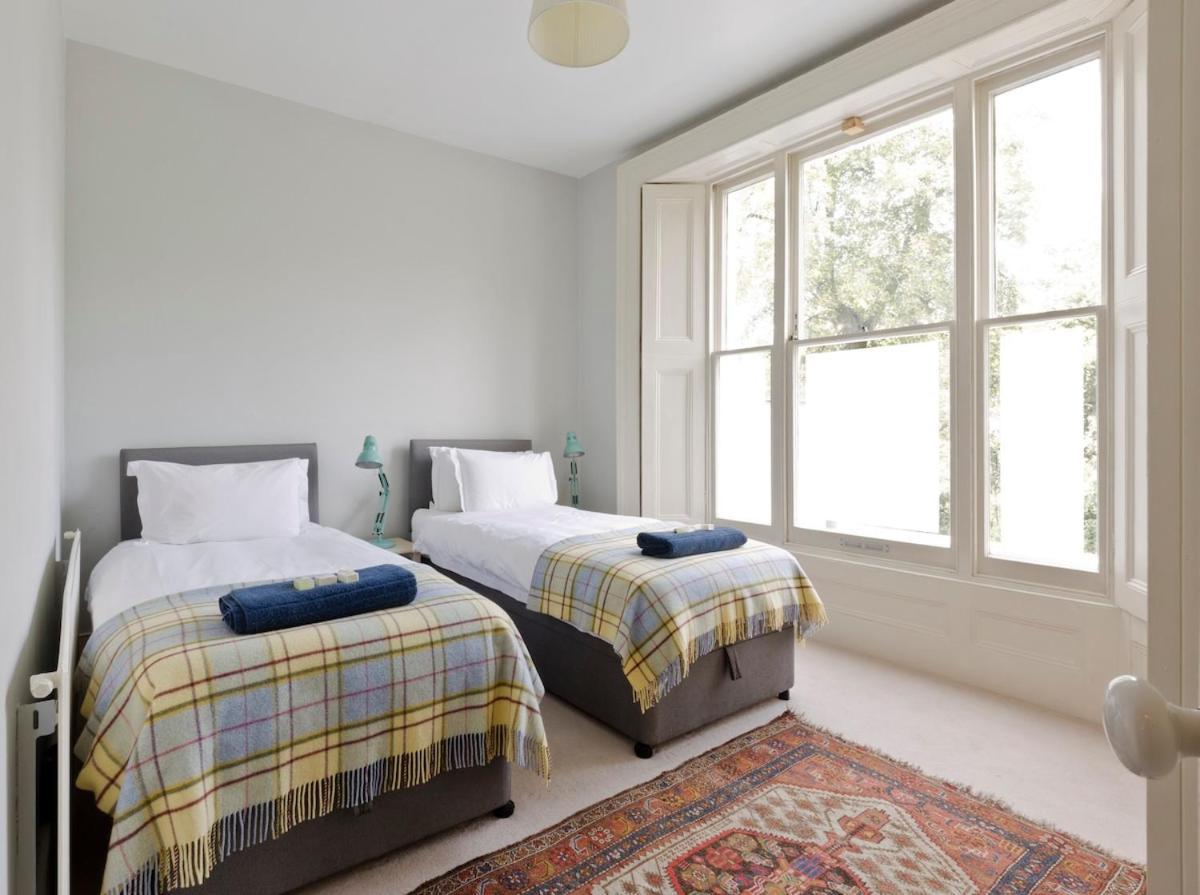 Апартаменты Notting Hill Charm -Sleeps 5 - Urban Retreat Лондон Экстерьер фото