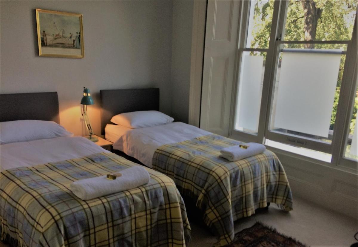 Апартаменты Notting Hill Charm -Sleeps 5 - Urban Retreat Лондон Экстерьер фото