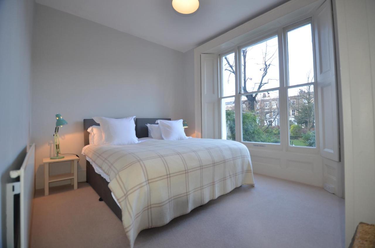 Апартаменты Notting Hill Charm -Sleeps 5 - Urban Retreat Лондон Экстерьер фото