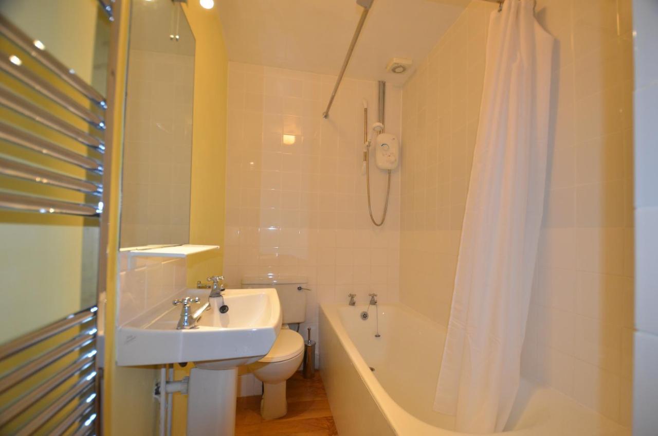Апартаменты Notting Hill Charm -Sleeps 5 - Urban Retreat Лондон Экстерьер фото